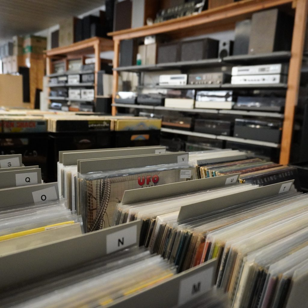 schallplatten im fächer